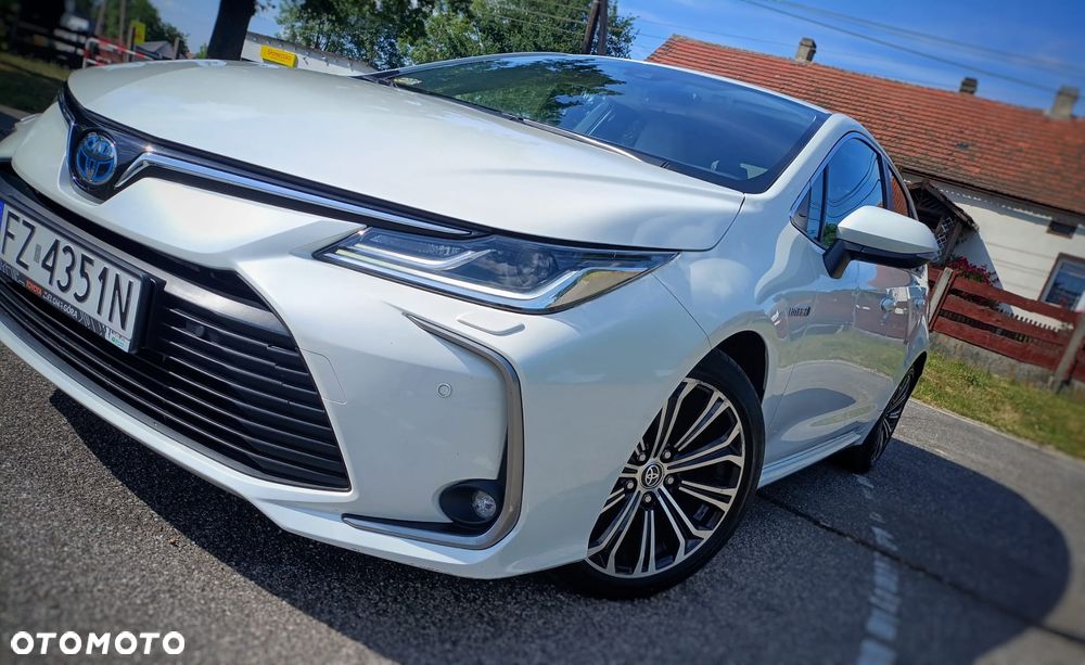 Toyota Corolla 1.8 Hybrid Comfort - 13
