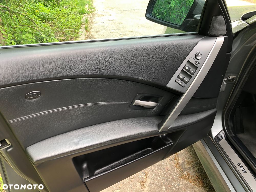 BMW Seria 5 - 38