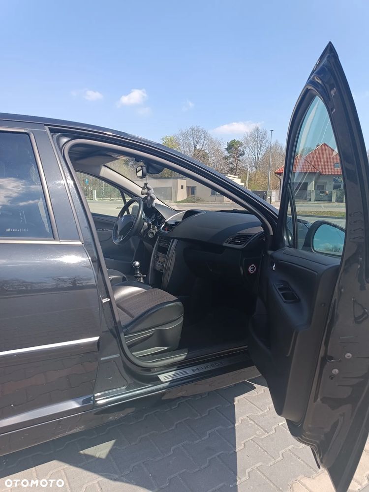 Peugeot 207 1.6 HDi Trendy Euro5 - 10