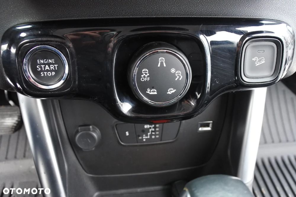 Citroën C3 Aircross BlueHDI 120 Stop & Start EAT6 SHINE - 17