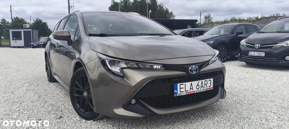 Toyota Corolla 1.8 Hybrid Executive - 24