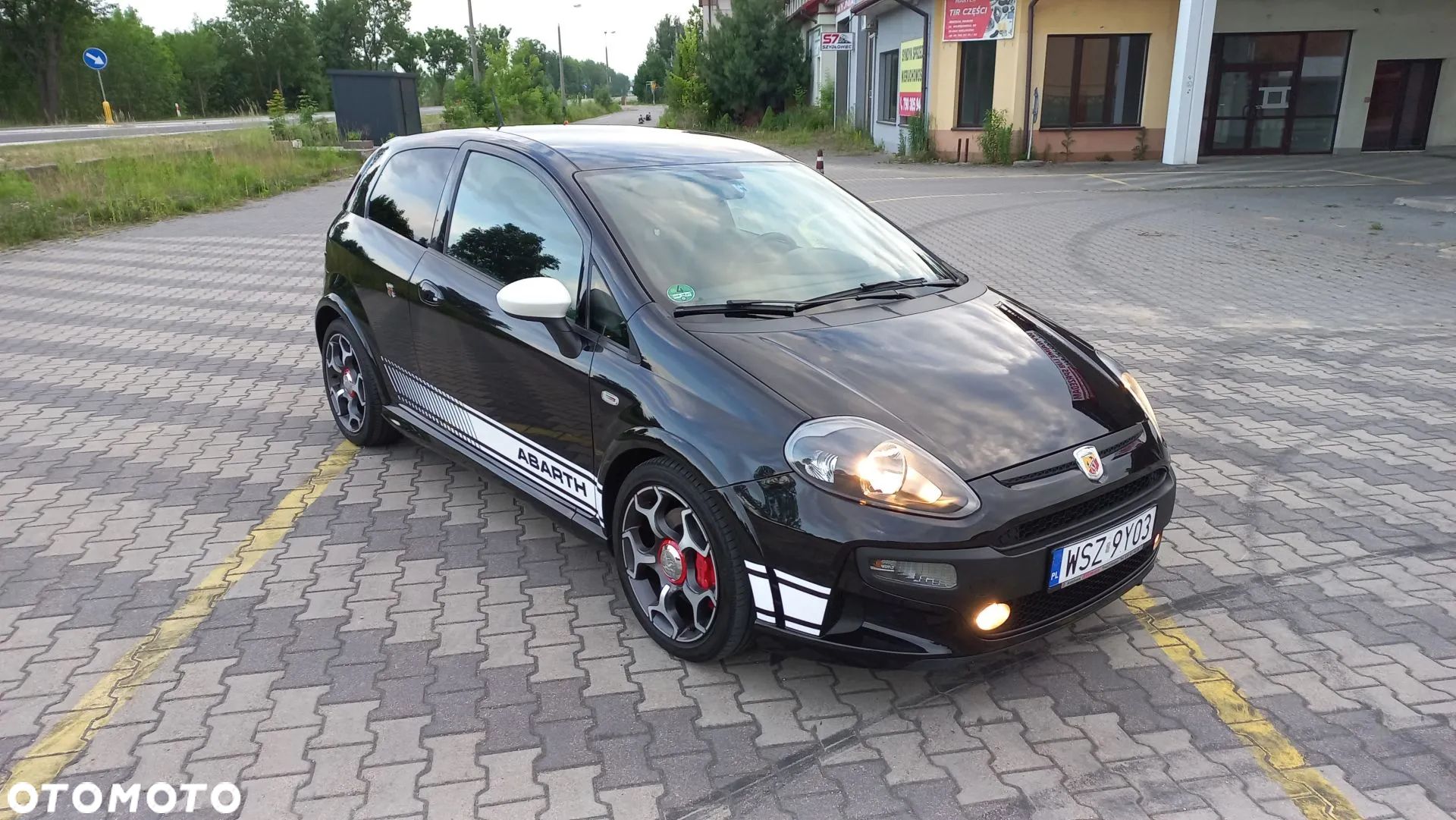 Abarth Punto Evo - 1
