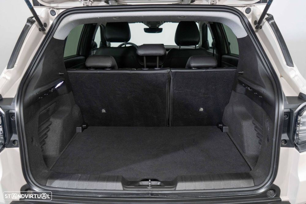 Jeep Avenger 54 kWh Summit - 8