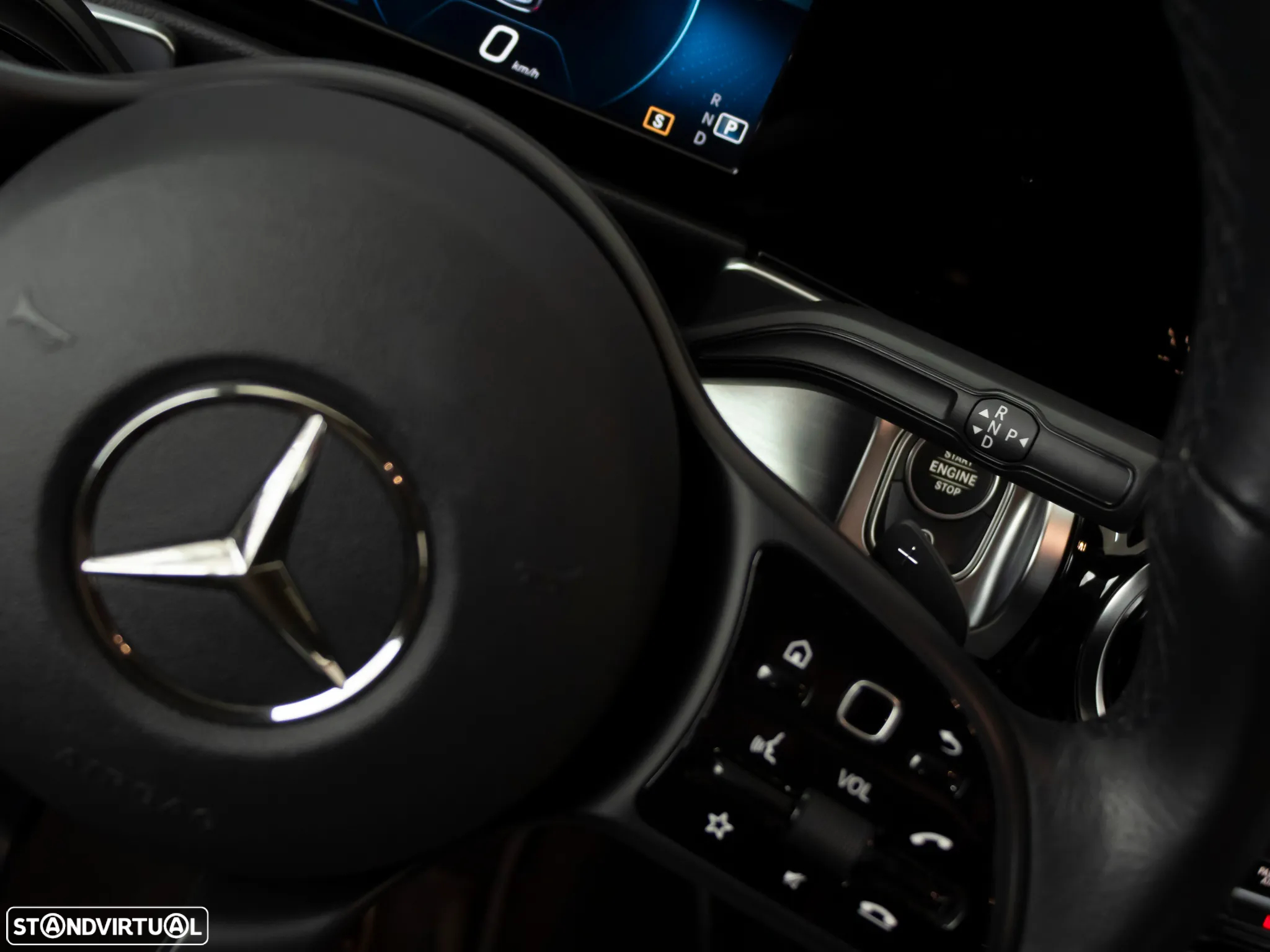 Mercedes-Benz GLB 180 d Style - 28