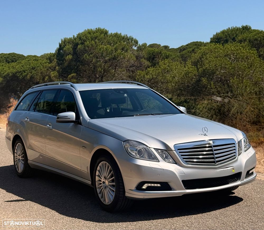 Mercedes-Benz E 250 CGI BlueEFFICIENCY 7G-TRONIC Elegance - 4