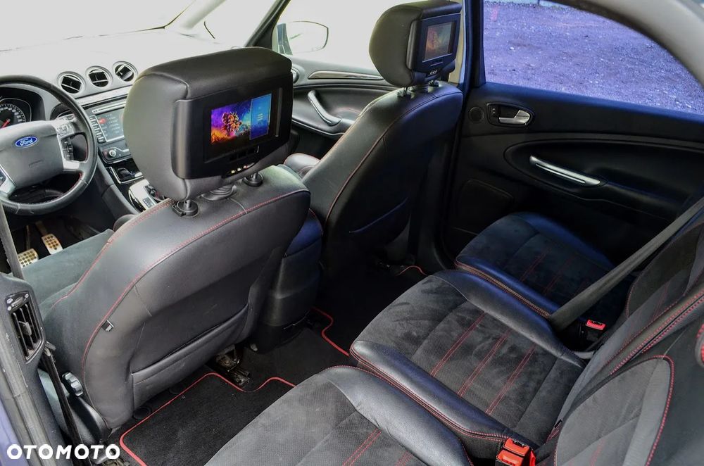 Ford S-Max 2.0 EcoBoost ST-Line - 25