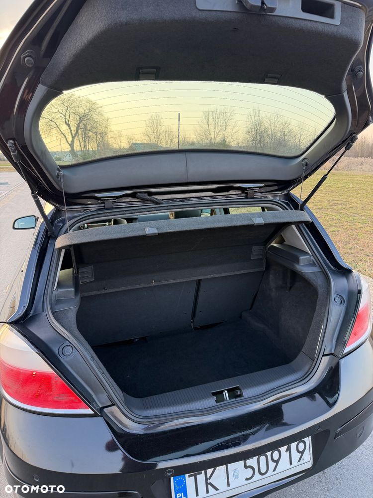 Opel Astra 1.9 CDTI Edition - 17