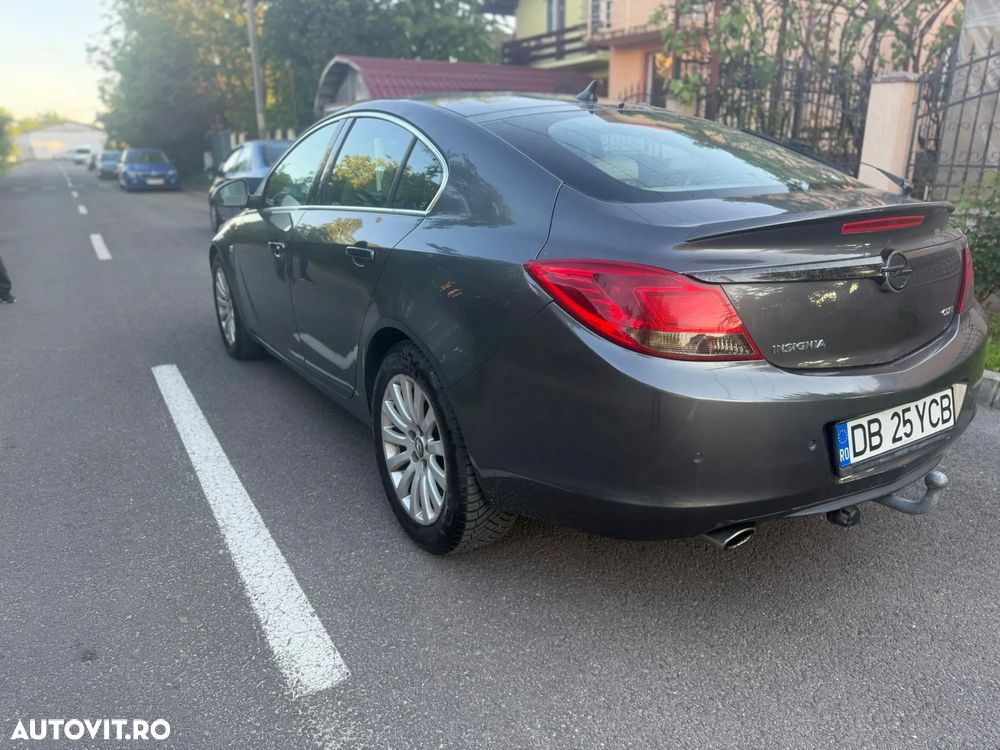 Opel Insignia 2.0 CDTI Edition - 9