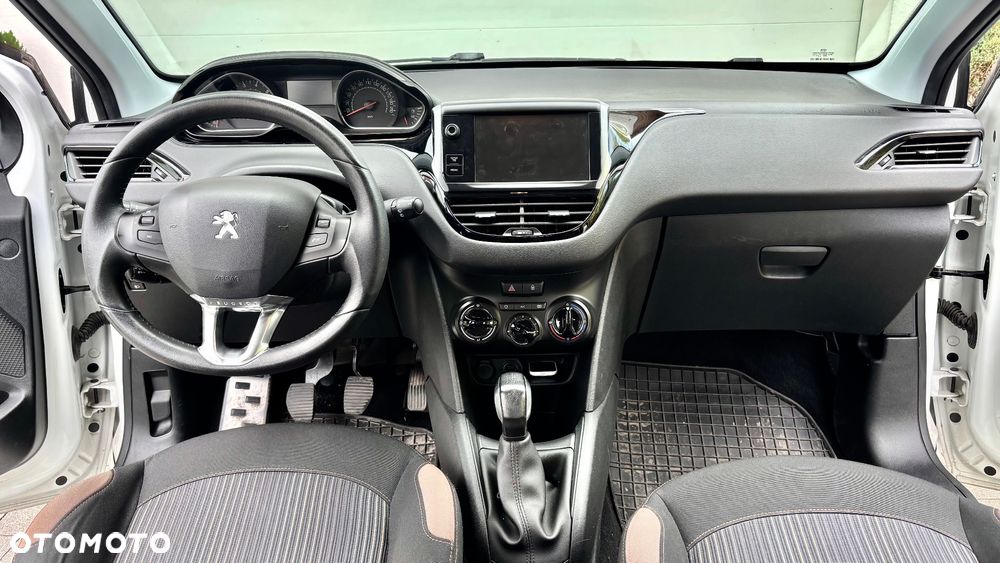Peugeot 208 1.2 PureTech Active - 14