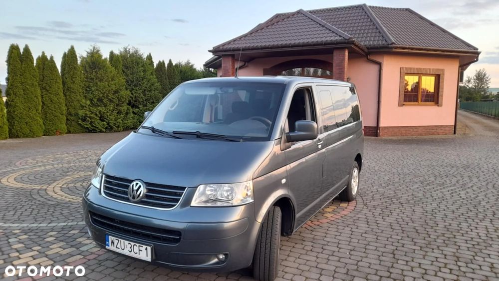 Volkswagen Transporter Caravelle Lang Trendline - 25