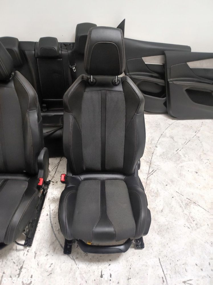 Wnętrze fotele kanapa tapicerki 3008 II 2 Lift GT-LINE EU - 2