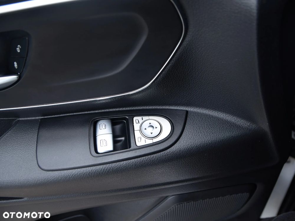 Mercedes-Benz VITO 116 CDI - 21