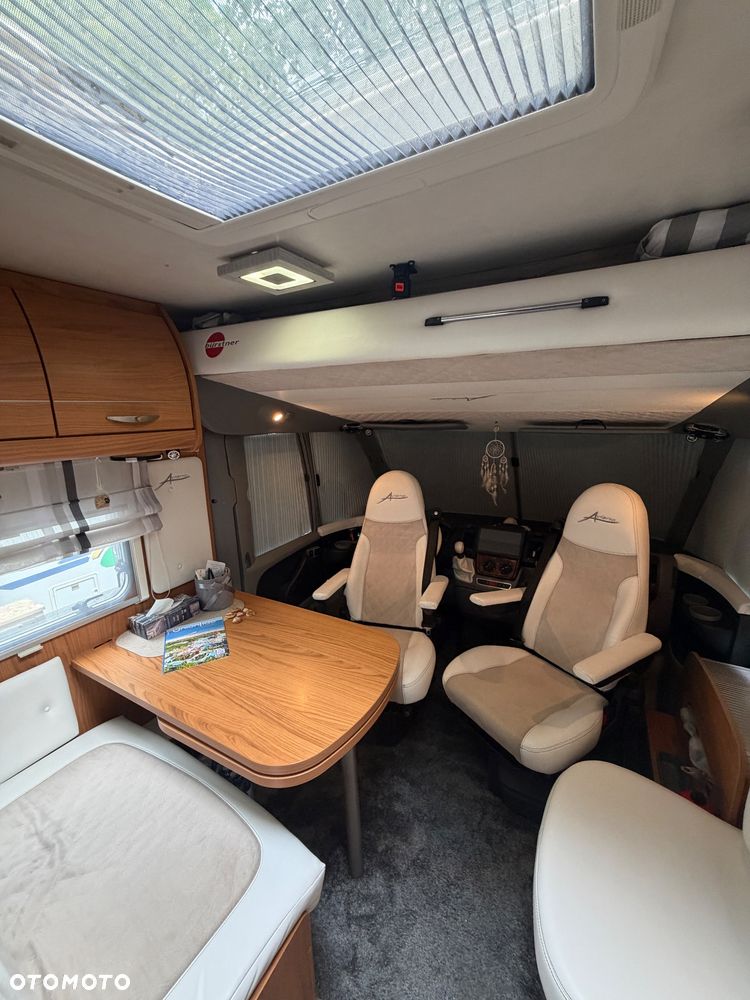 Burstner Aviano i725 - 9