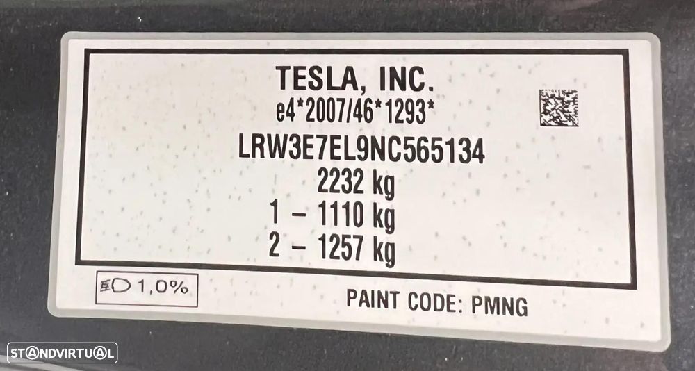 Tesla Model 3 Long Range AWD Dual Motor Performance — fotografia 18