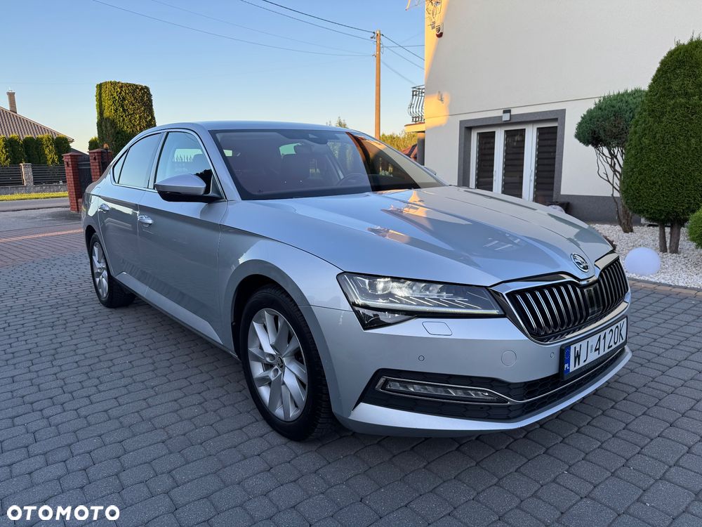 Skoda Superb 2.0 TDI SCR 4x4 Style DSG - 11