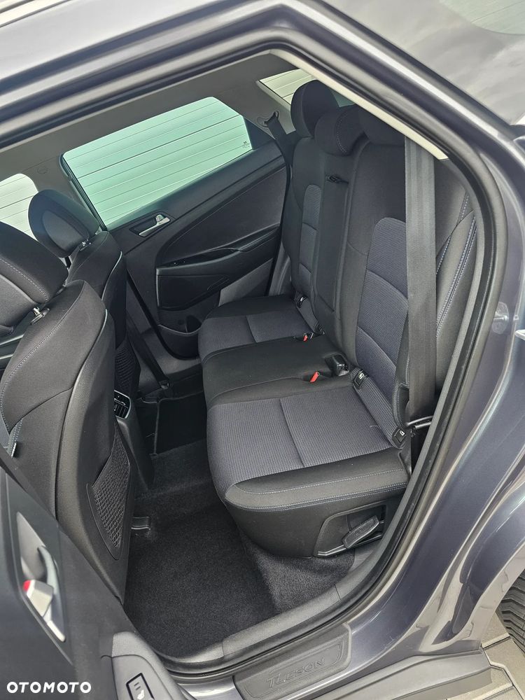 Hyundai Tucson blue 1.6 GDi 2WD Navi - 16
