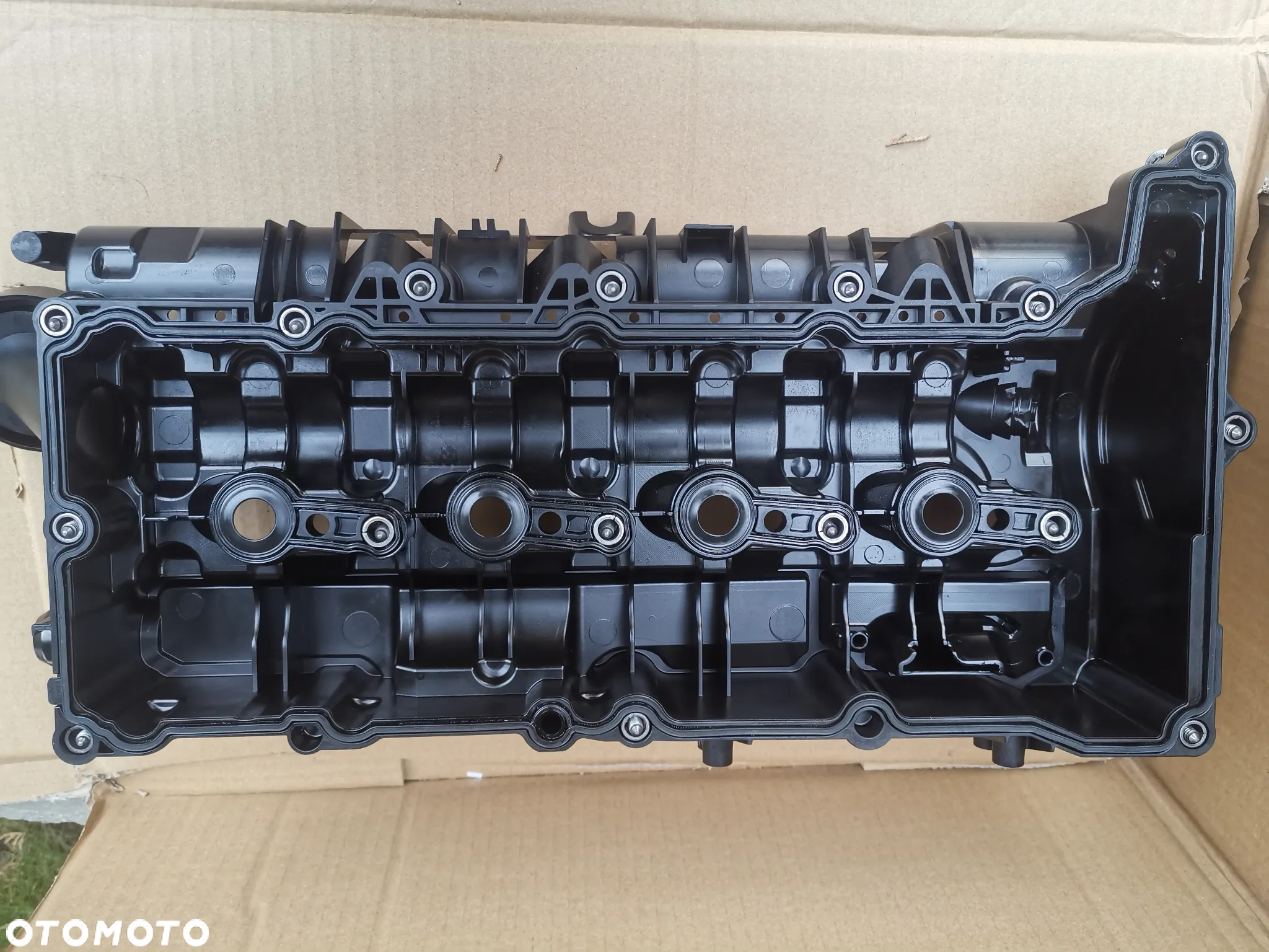 POKRYWA ZAWORÓW BMW 5 G30 G31 B47D20B 8579962 - 8