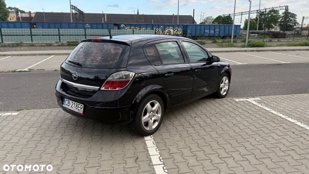 Opel Astra 1.6 111 EasyTronic - 14