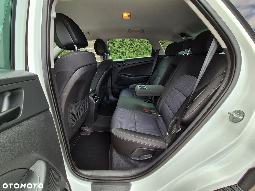 Hyundai Tucson 1.6 GDi Comfort 2WD - 23