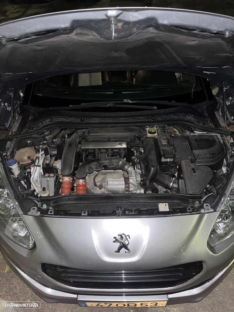 Peugeot RCZ 1.6 THP - 13