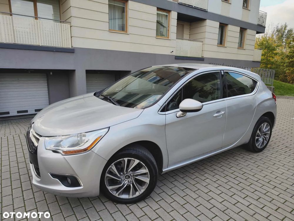 Citroën DS4 BlueHDi 120 Urban Show - 3