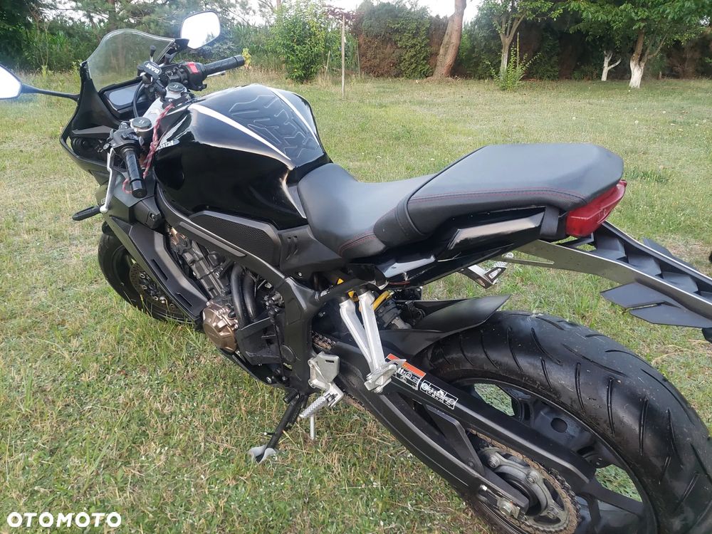 Honda CBR - 6