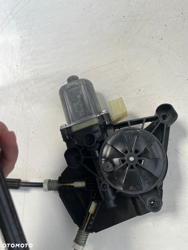 Audi A3 8Y4 HB 5D MECHANIZM PODNOŚNIK SZYBY LEWY PRZÓD,LEWY TYŁ  8Y0837461,8Y0839461 - 3