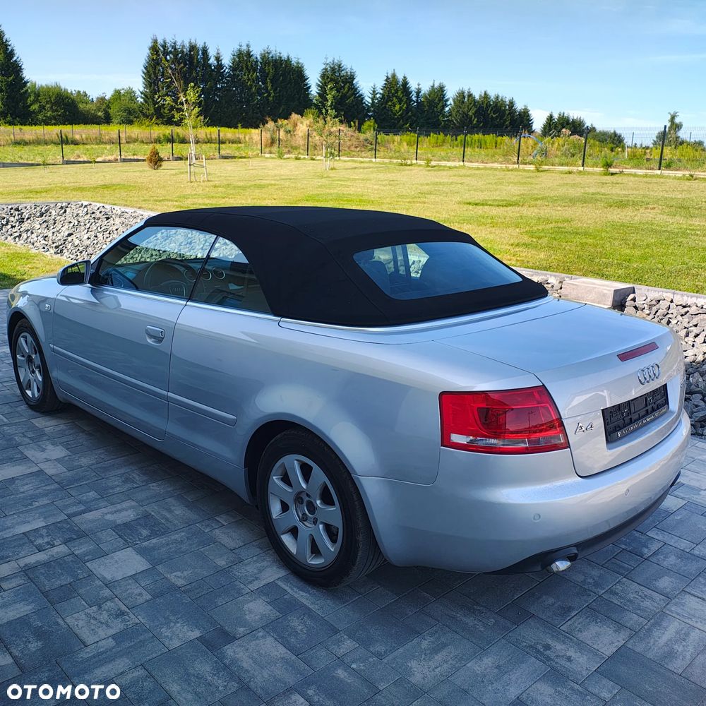 Audi A4 Cabrio - 17