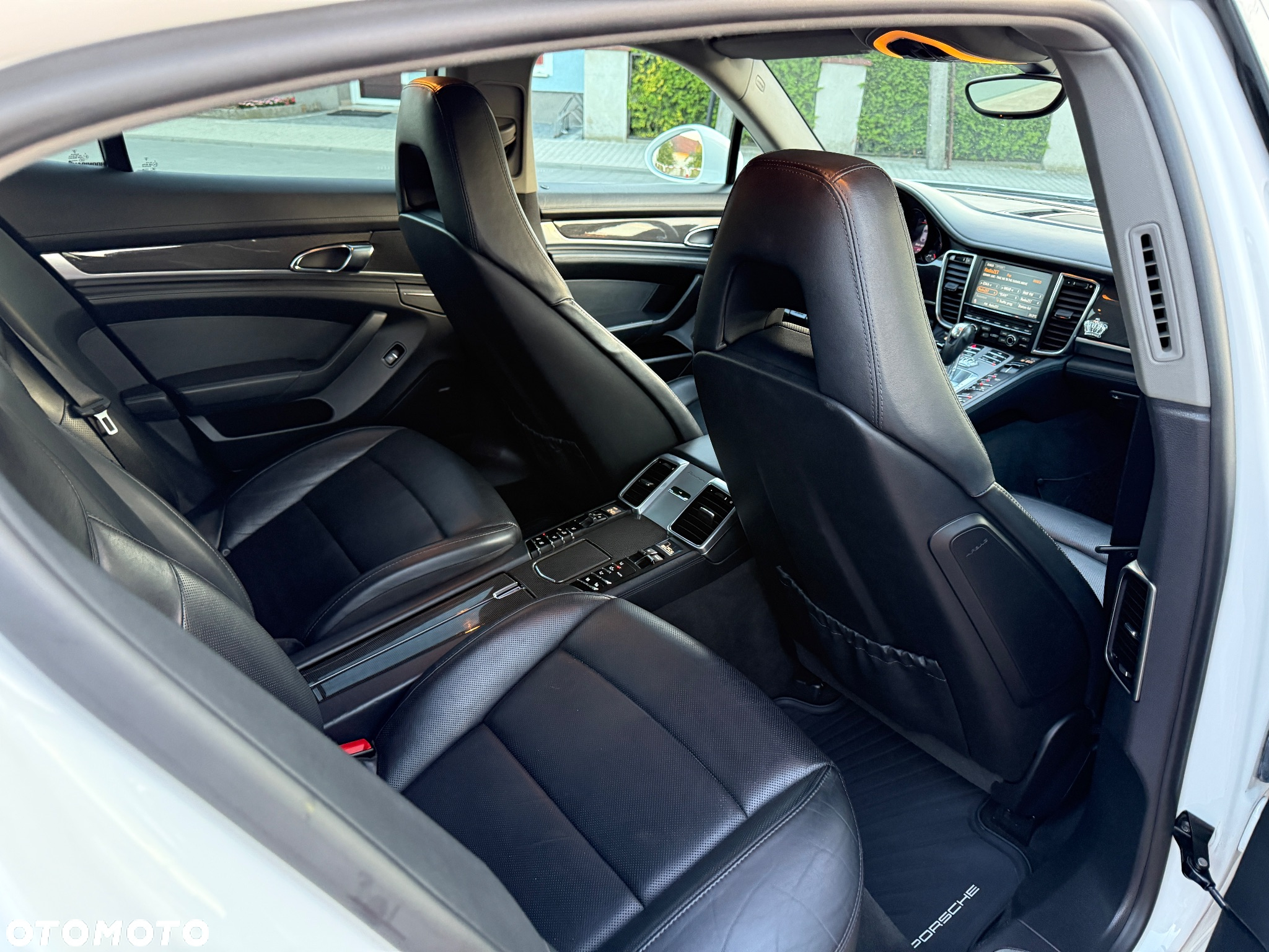 Porsche Panamera 4S - 14