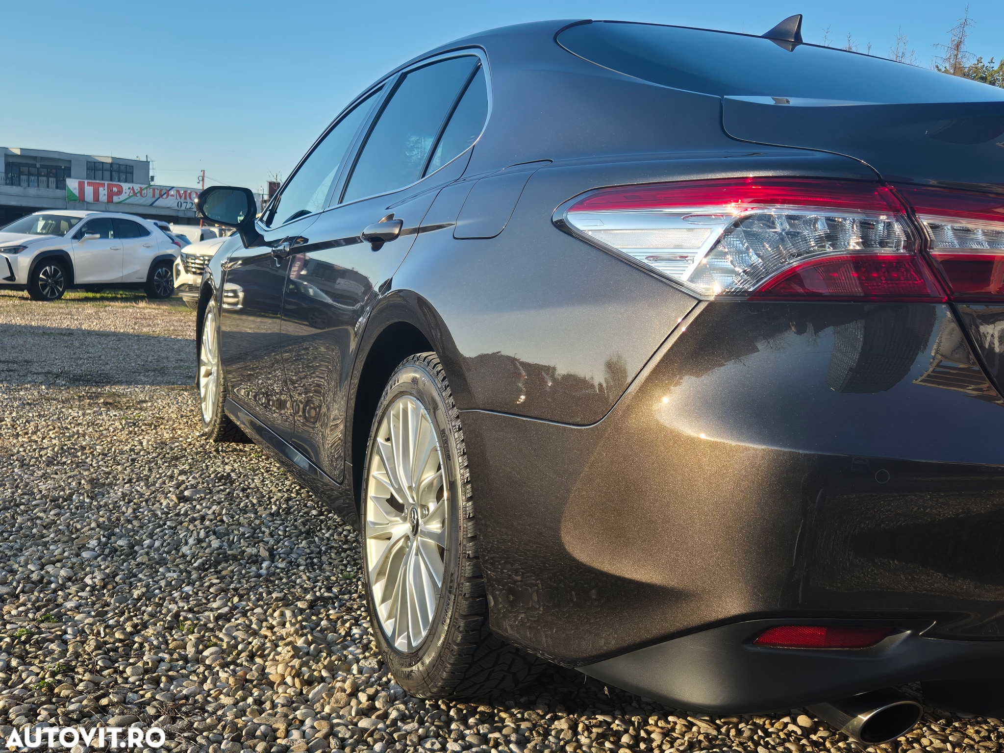 Toyota Camry 2.5 Hybrid Dynamic - 28