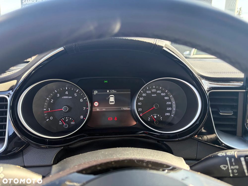 Kia Ceed 1.5 T-GDI Tribute DCT - 10