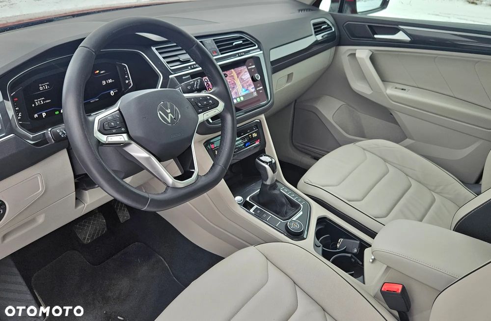 Volkswagen Tiguan 2.0 TSI 4Mot Elegance DSG - 30