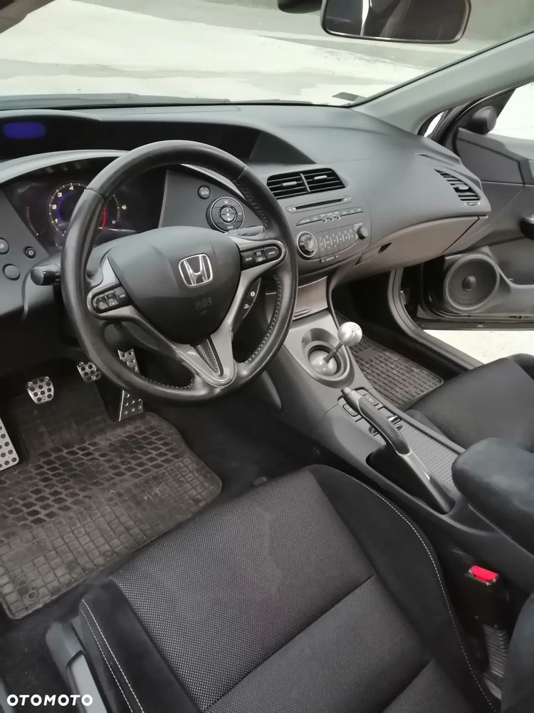 Honda Civic 1.4 i-VTEC Type S - 9