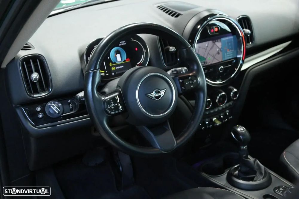 MINI Countryman Cooper SE ALL4 Auto - 37