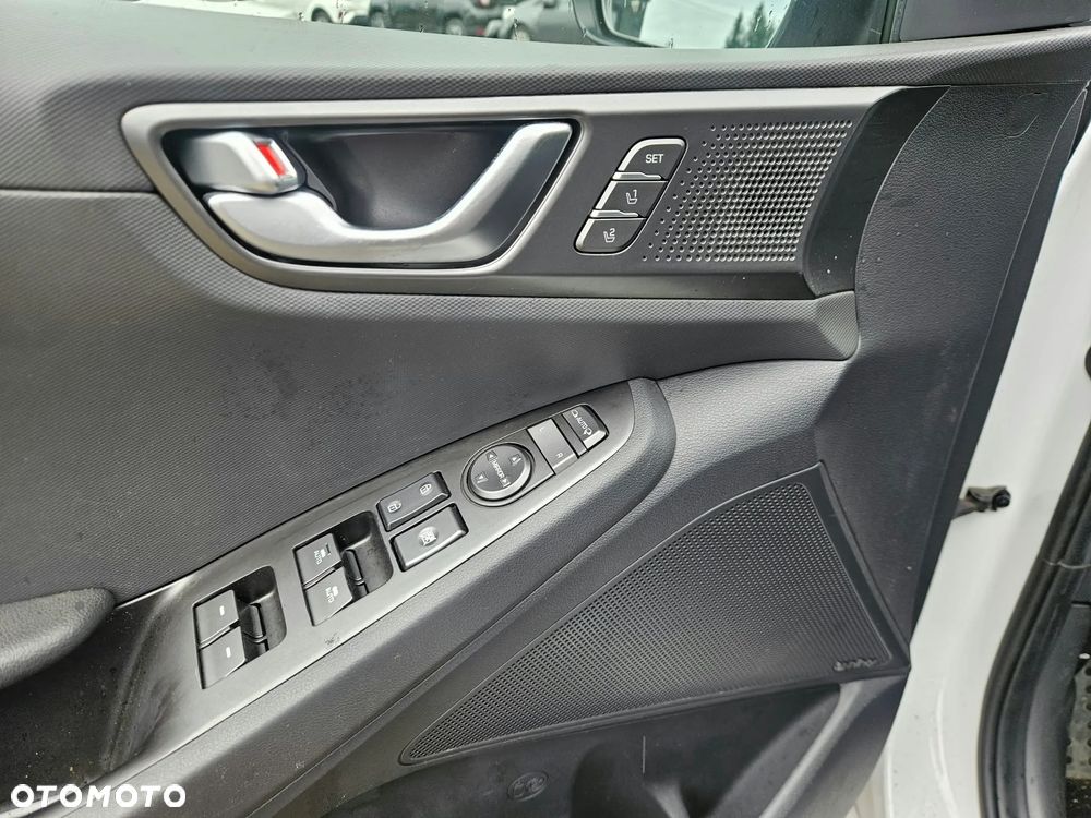 Hyundai IONIQ 1.6 GDI Premium - 19