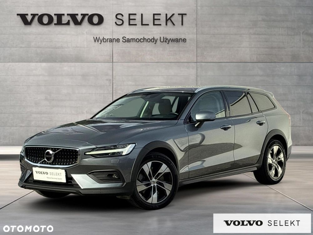 Volvo V60 Cross Country - 2