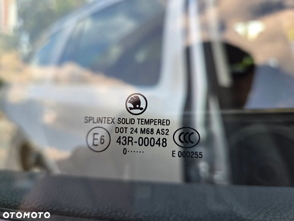 Skoda Octavia 1.4 TSI Ambiente - 30