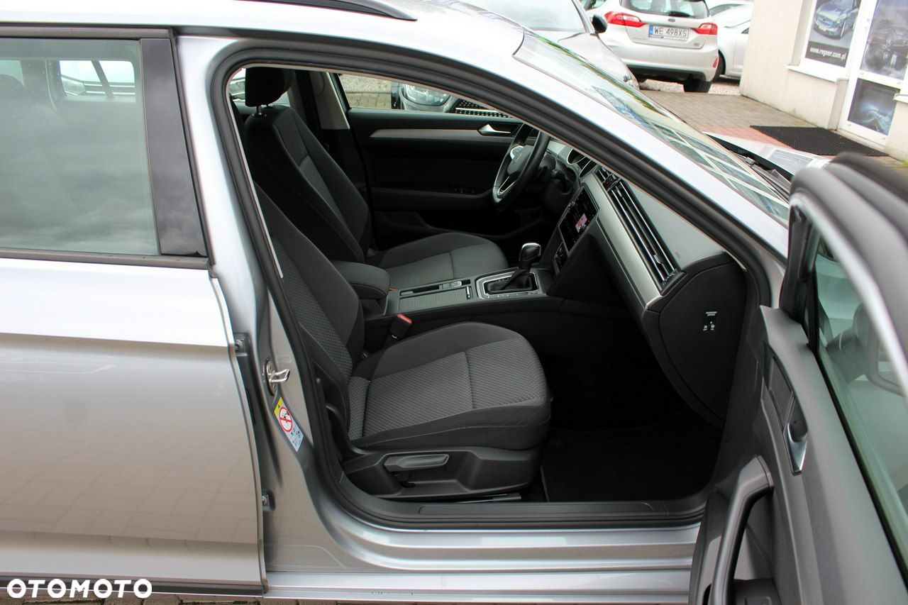 Volkswagen Passat 1.5 TSI EVO Essence DSG - 11
