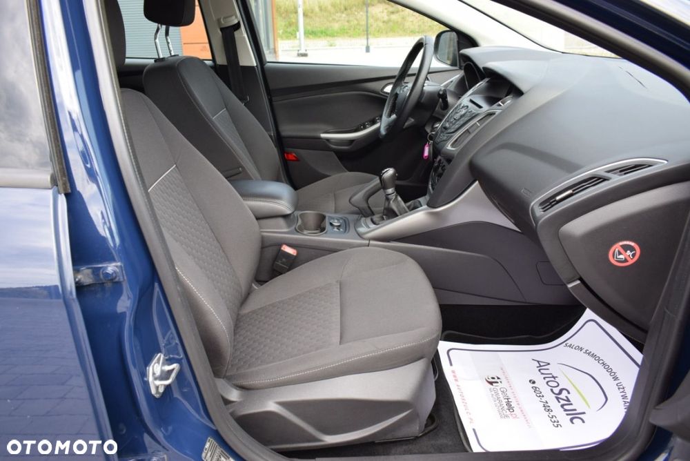 Ford Focus - 24