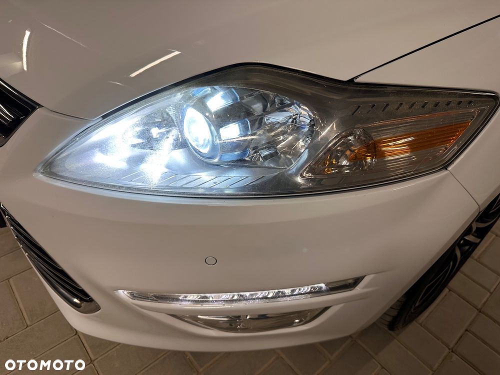 Ford Mondeo ver-1-6-tdci-start--stopp-titanium - 10