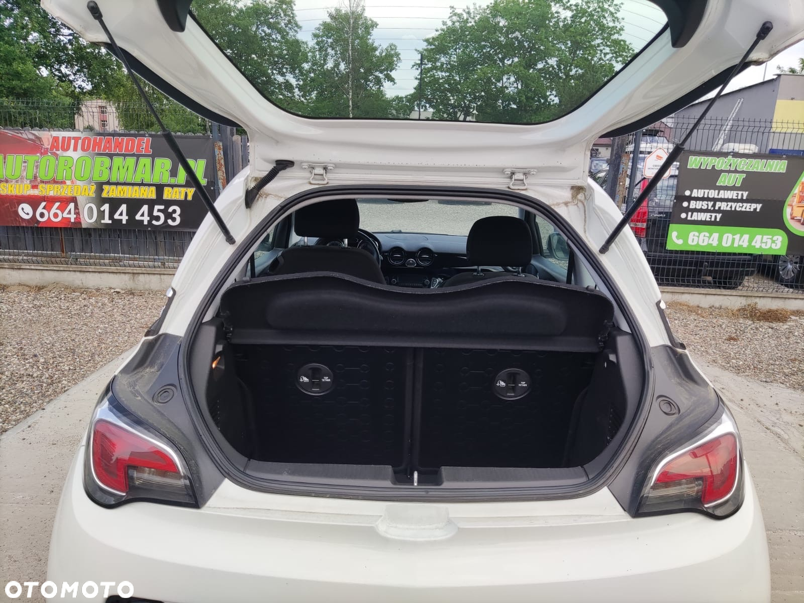 Opel Adam 1.2 - 11