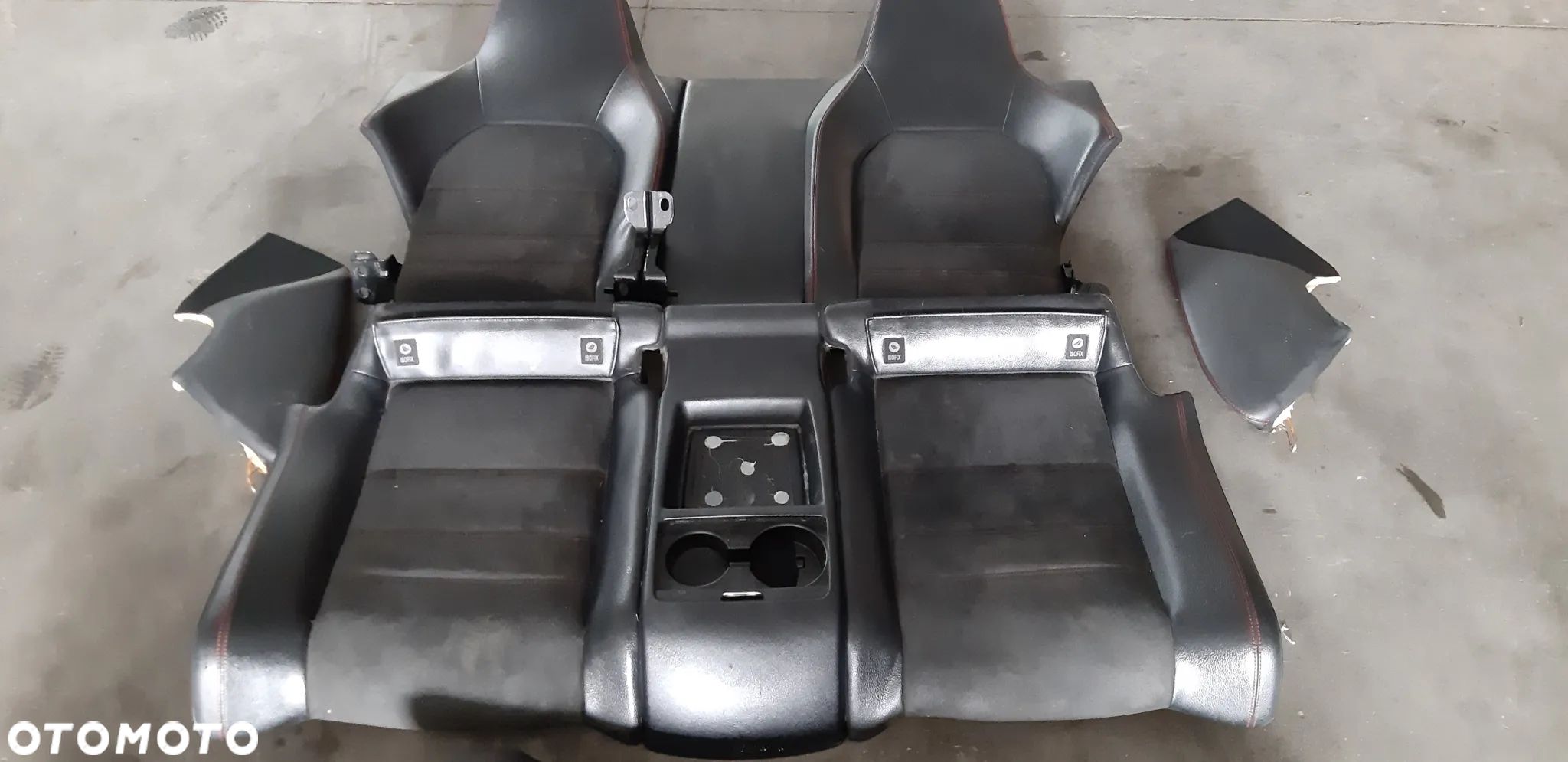 Kanapa tył tylna Mercedes W204 2.2 diesel 2012r coupe - 1