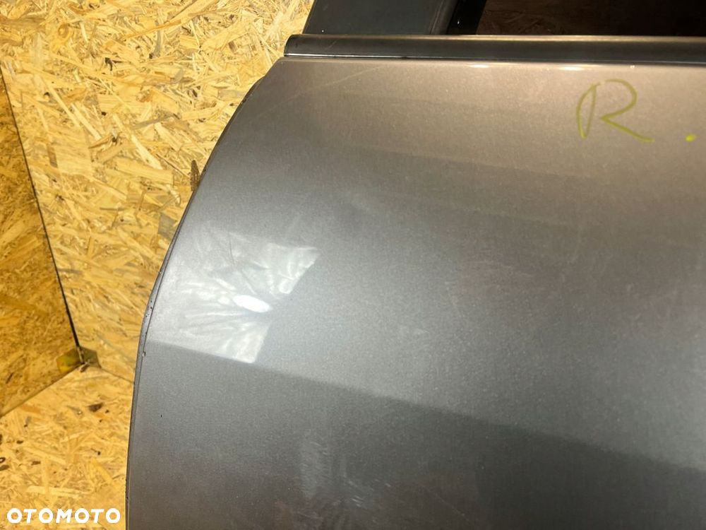 DRZWI TYLNE LEWE RENAULT SCENIC III Kod lakieru: TEKNG - 4