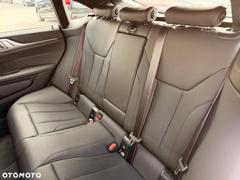 BMW Seria 4 420d xDrive M Sport - 31