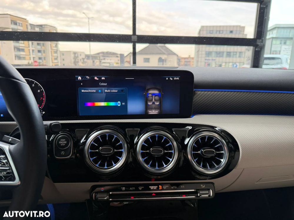 Mercedes-Benz A 200 MHEV 7G-DCT - 16