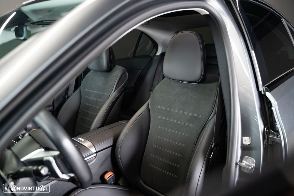 Mercedes-Benz C 300 de AMG Line - 18