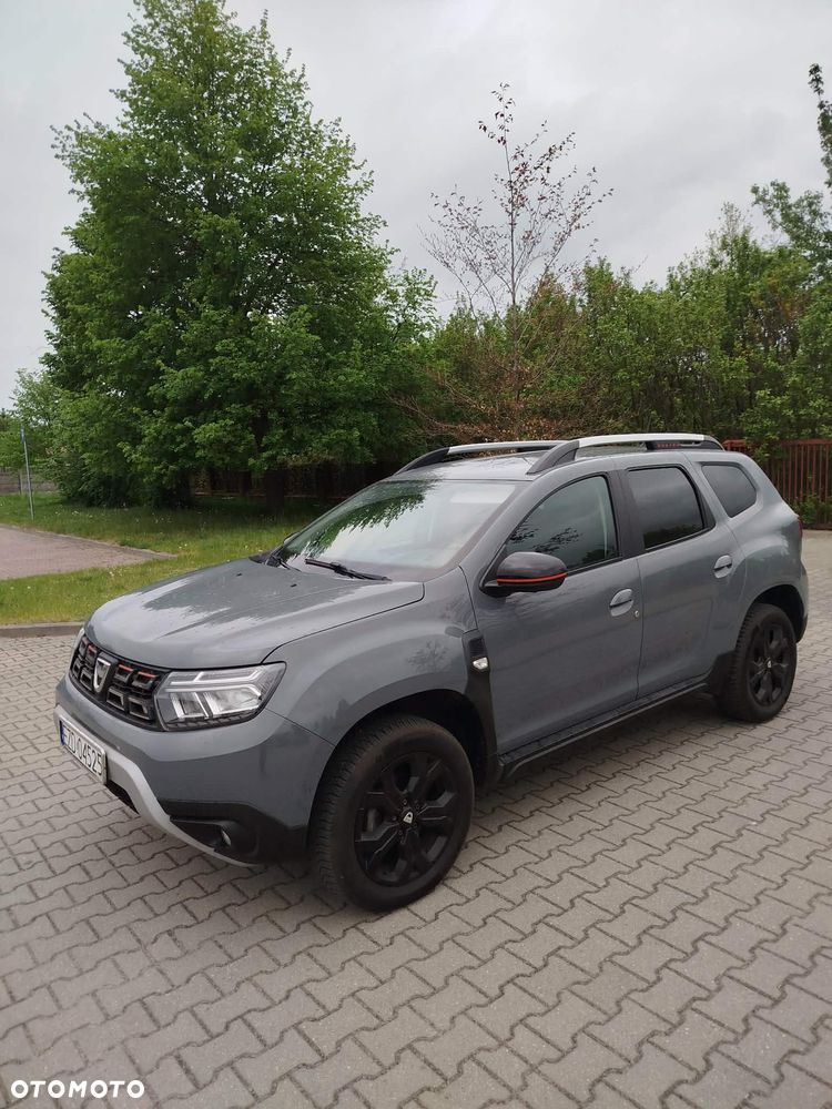 Dacia Duster 1.0 TCe SL Celebration - 3