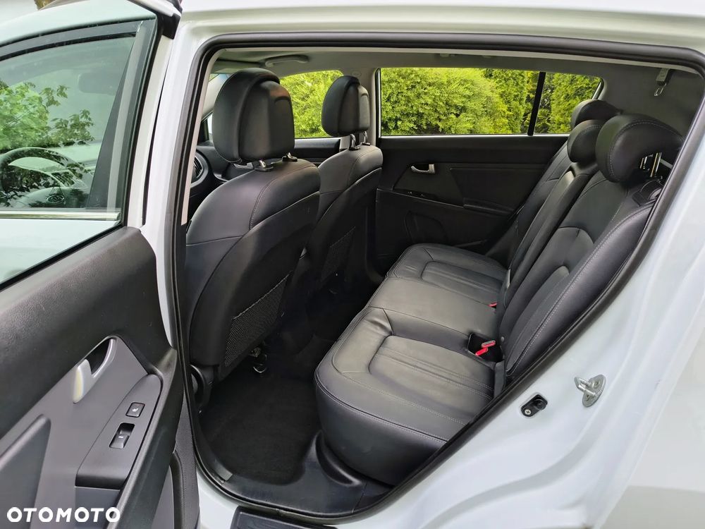 Kia Sportage 1.7 CRDI 2WD Vision - 16