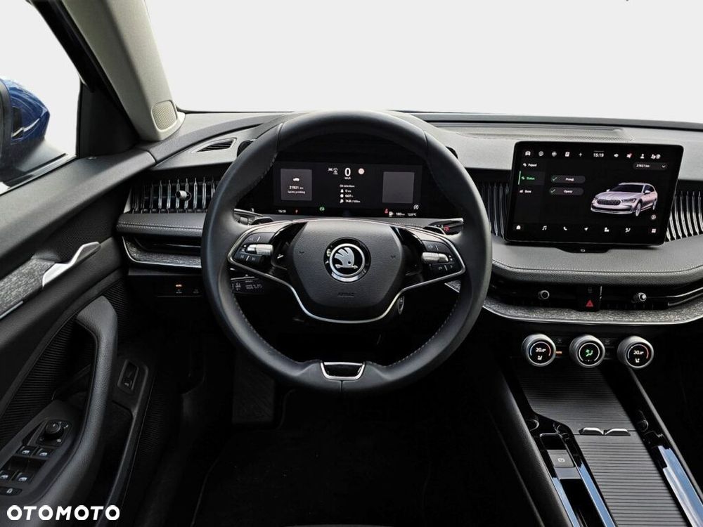 Skoda Superb 2.0 TDI SCR Selection DSG - 26
