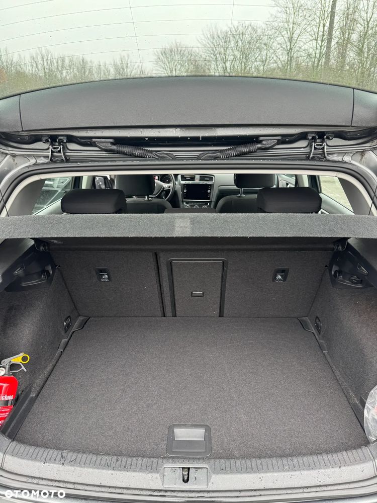 Volkswagen Golf 1.4 TSI BMT Comfortline - 17